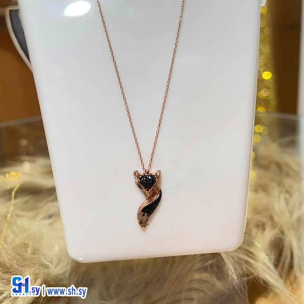 قلادة نسائية 1 (Elegance&Zena lashes&Brows)