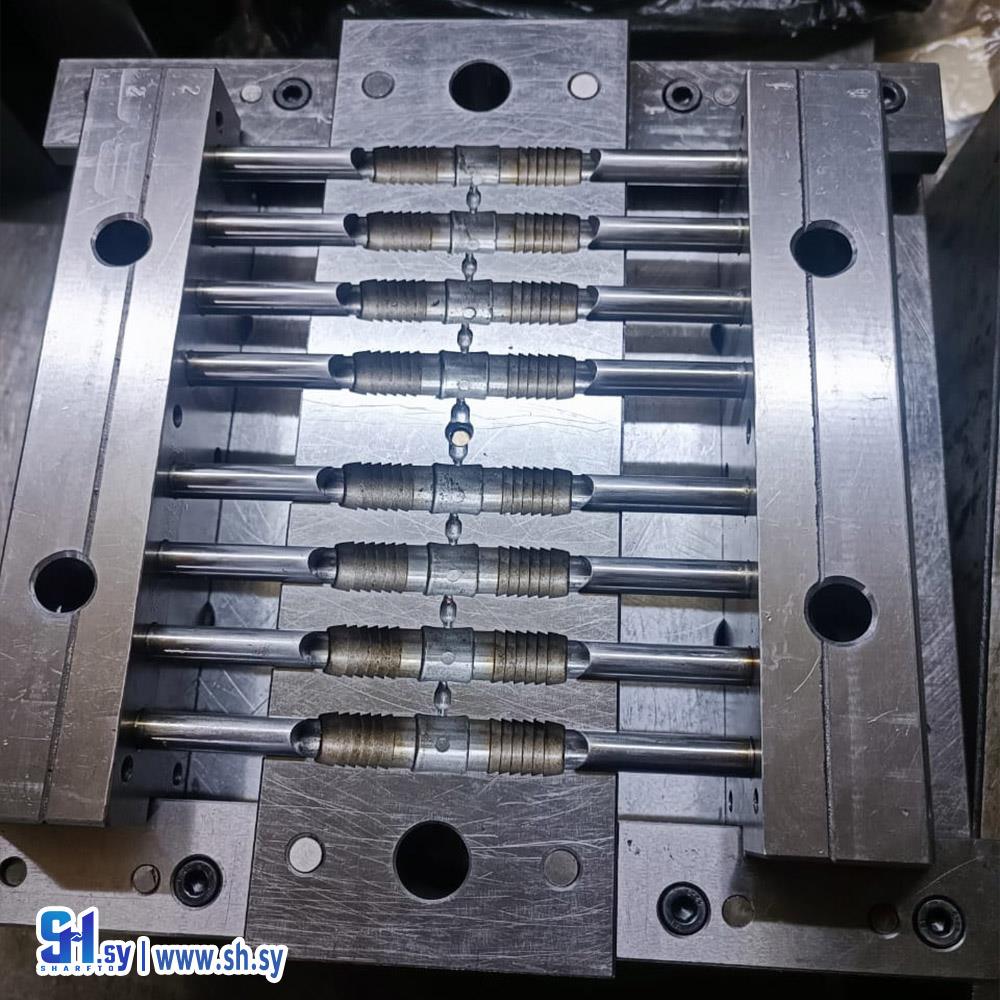 قالب الحقن المزدوج (اللحام لصناعة القوالب والبلاستيك)