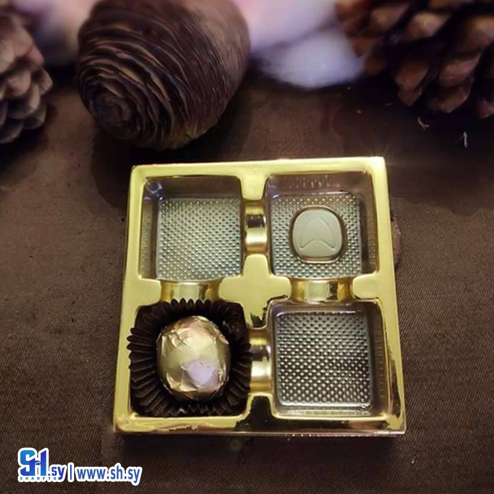 ستاند حلويات 4 قطع (اطلس بلاست)