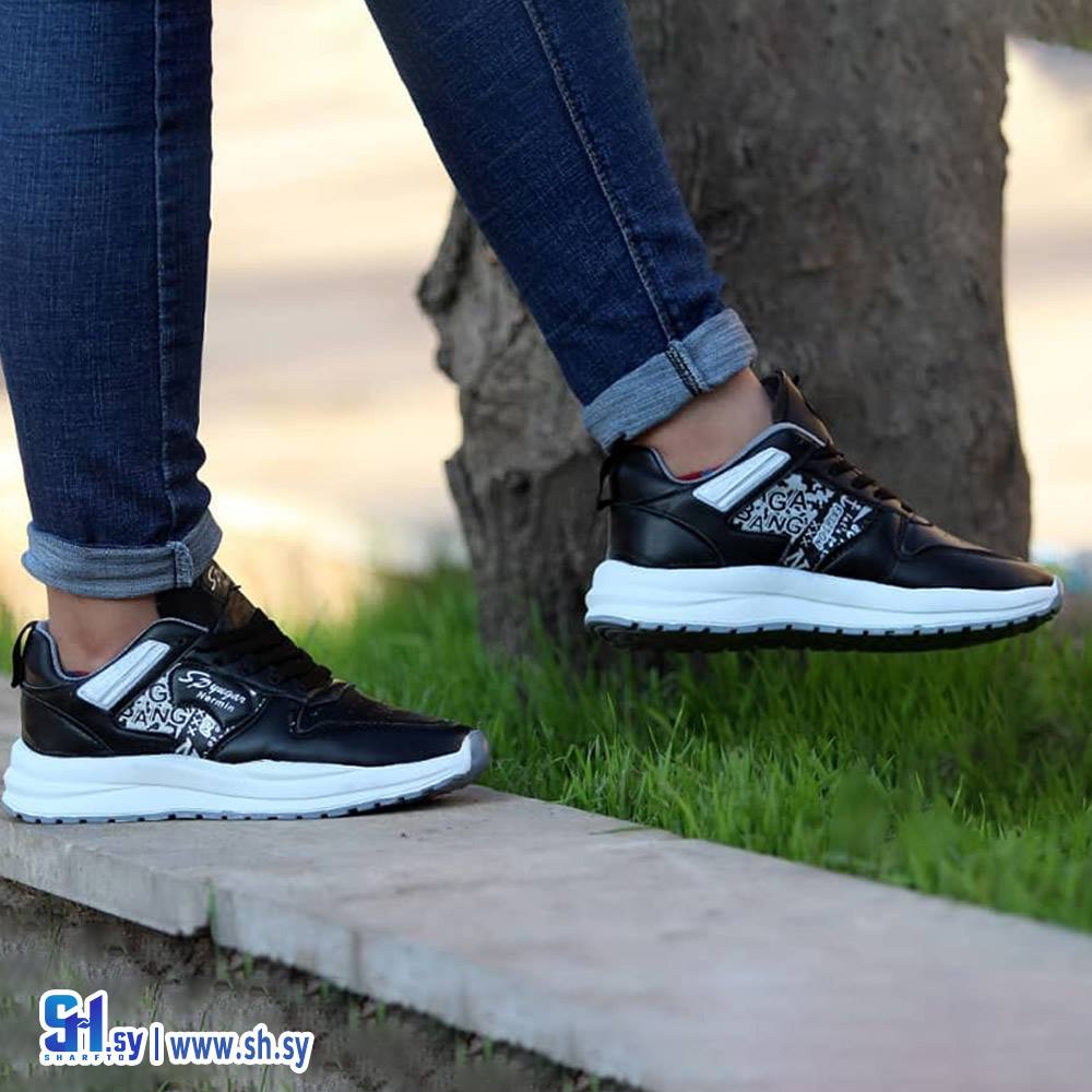 حذاء نسواني 37,,,,40 .نفاش طري (أحذية Romans)