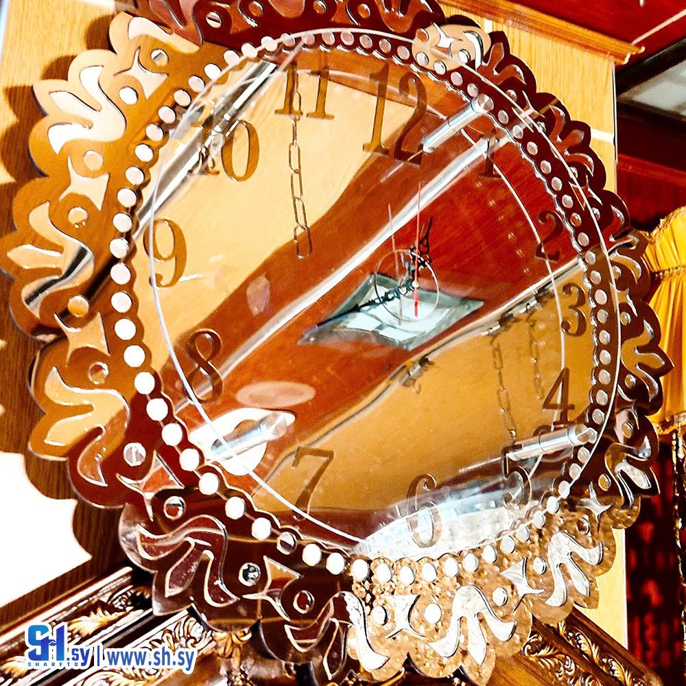 ساعة موديل 1 (مصدر للهدايا)