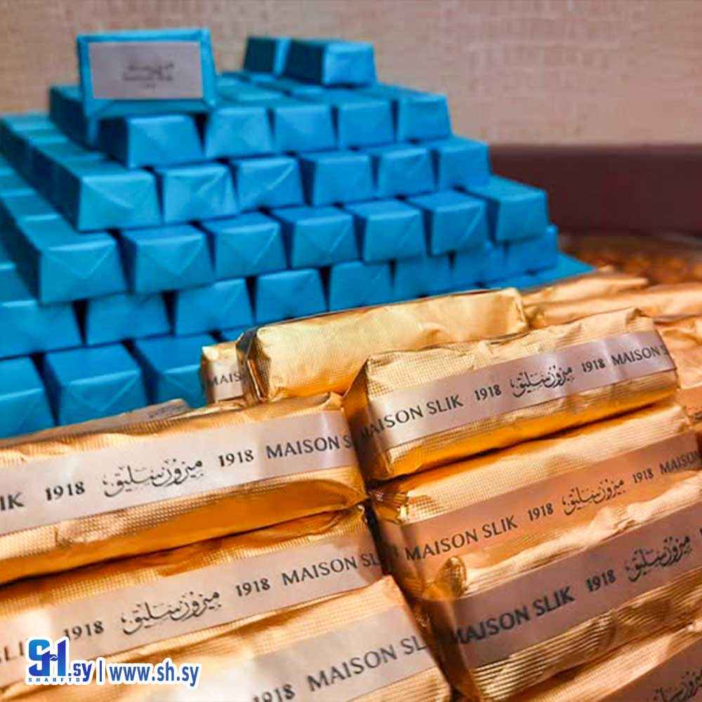 كروكان اللوز الحلو (سكر نبات)