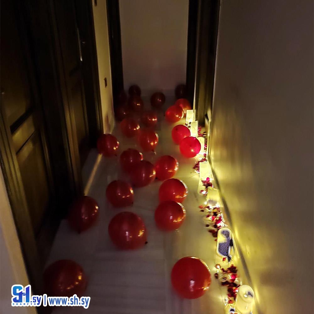 تزيين ممرات المنزل (ازهار نيلوفر)