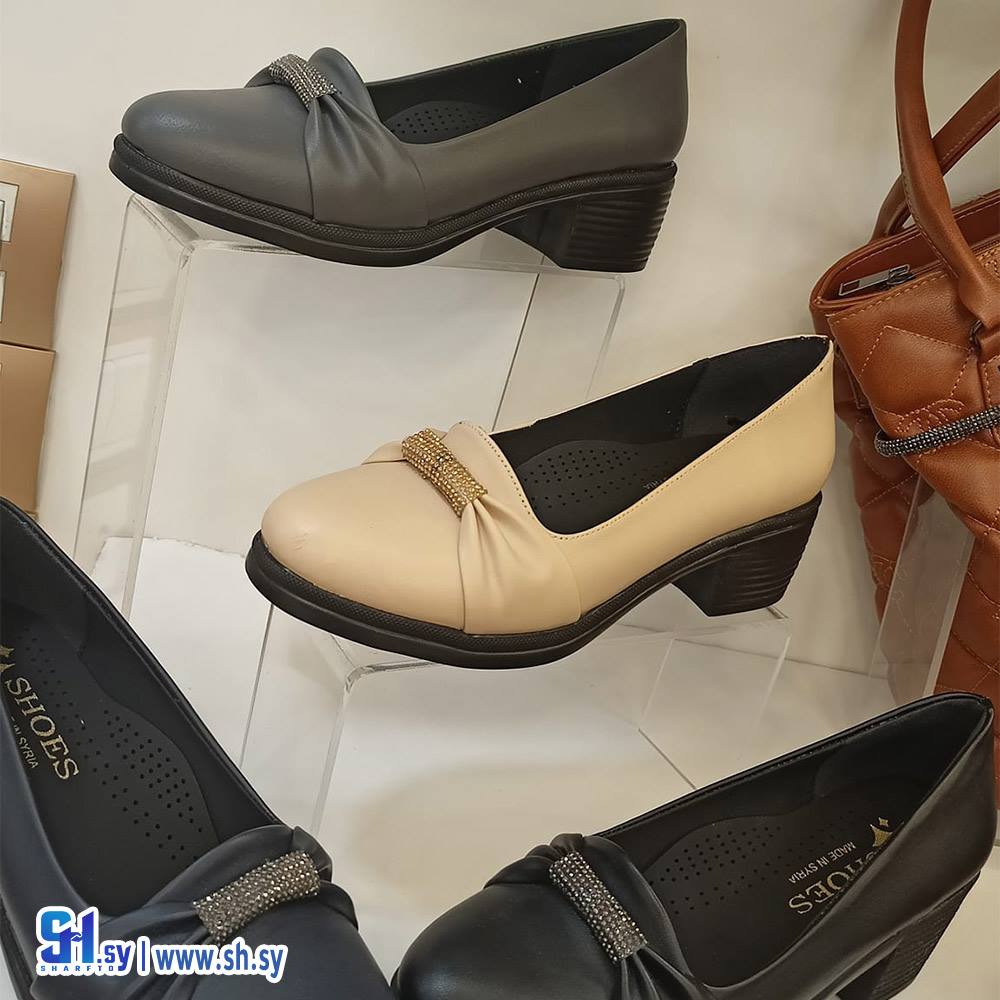 كندرة نسائية طبية نعل بروتان مكفول بطانة جلد ضبان طبي  (شوز شيك)