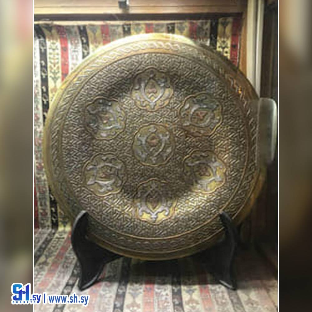 صحن نحاس D008 (حاضنة دمر المركزية للفنون الحرفية)