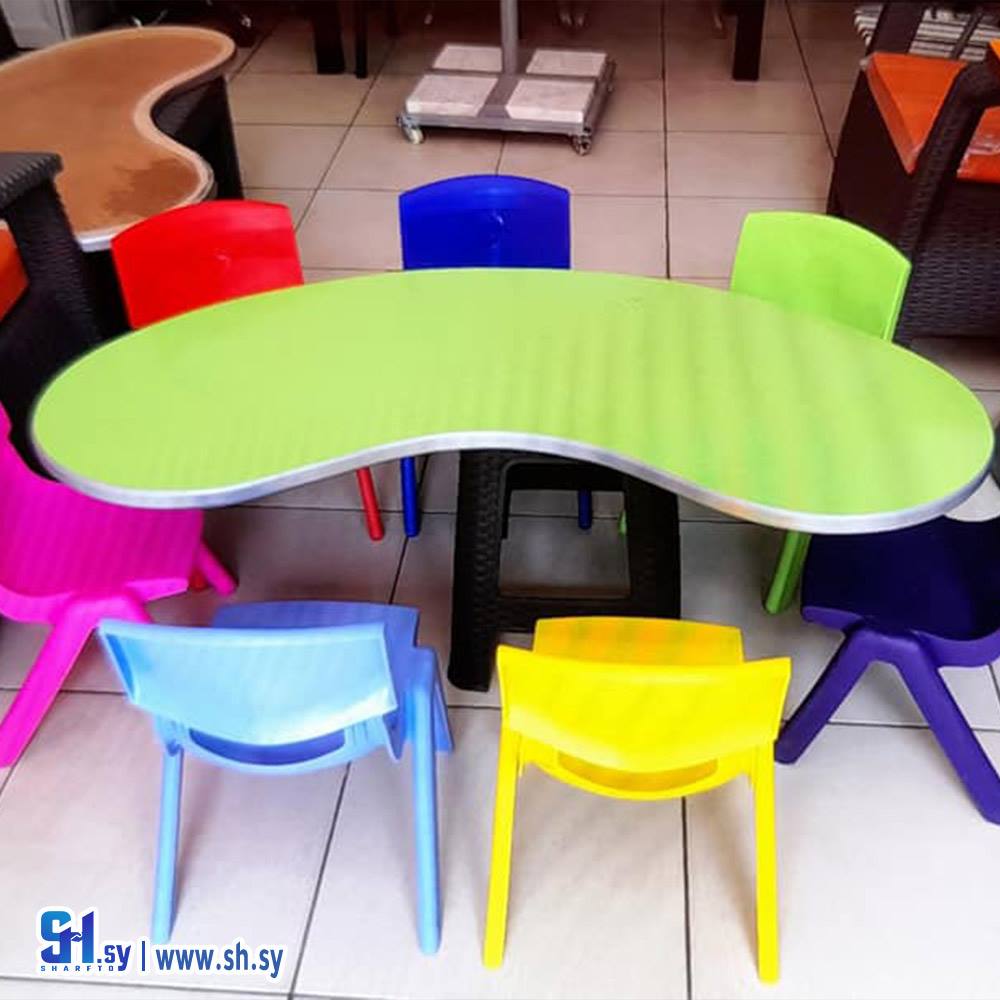 طاولة دراسة ملونة (مفروشات الشام الجديدة)