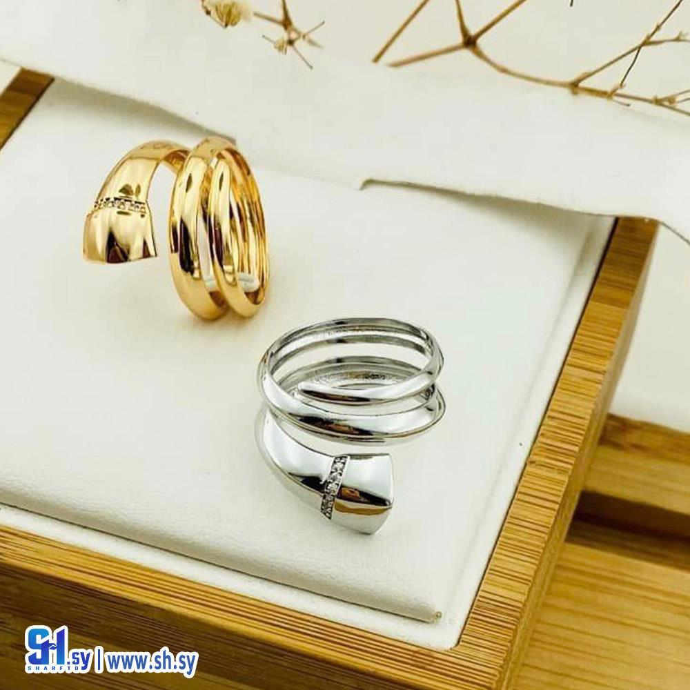 خاتم الثلاثة لفات (Elegance&Zena lashes&Brows)