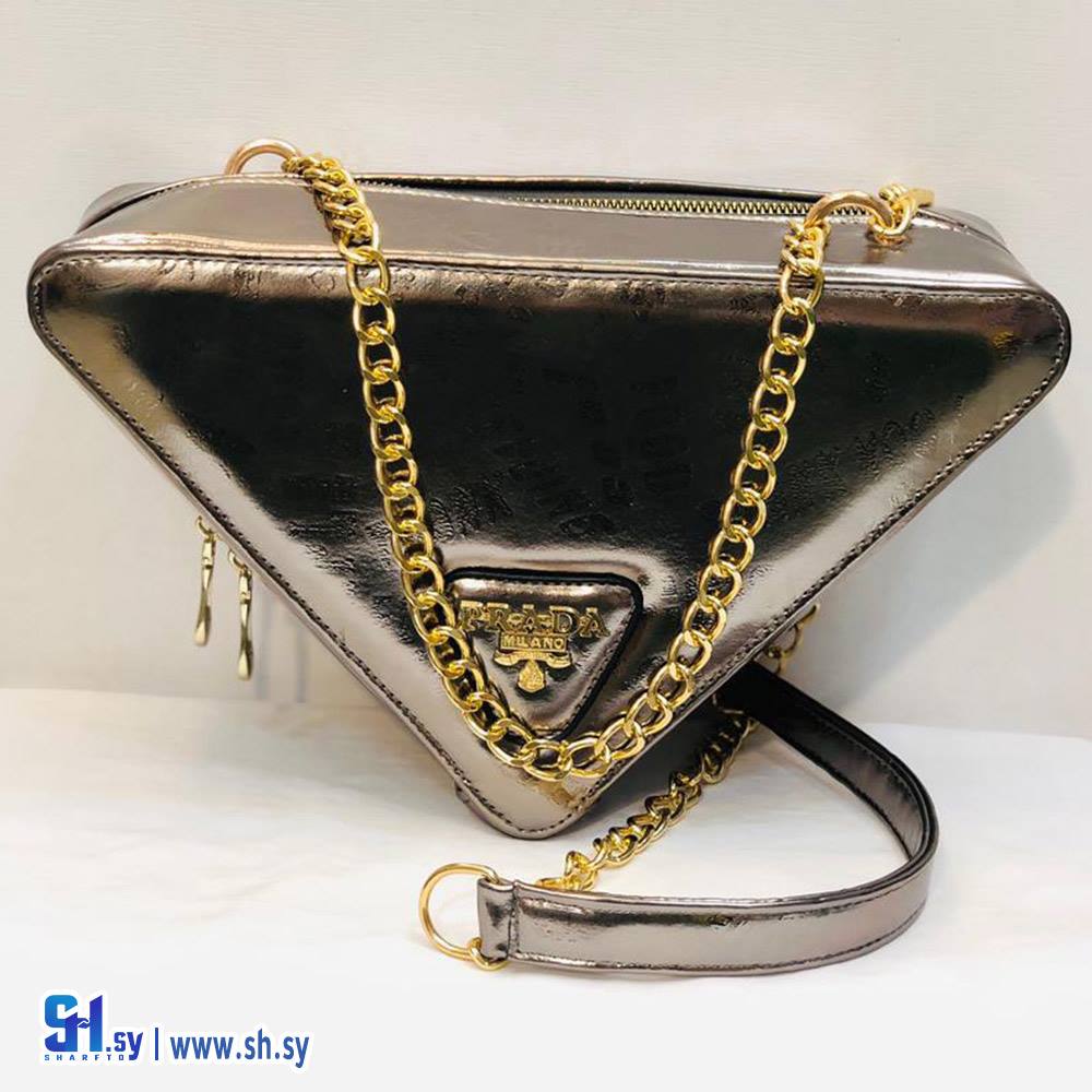 حقيبة كروس بودي نسائية موديل المثلث (حقائب يولا)