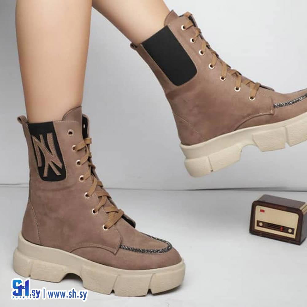 جزمة نسائية جنب مطاط لونين  (Kit shoes)