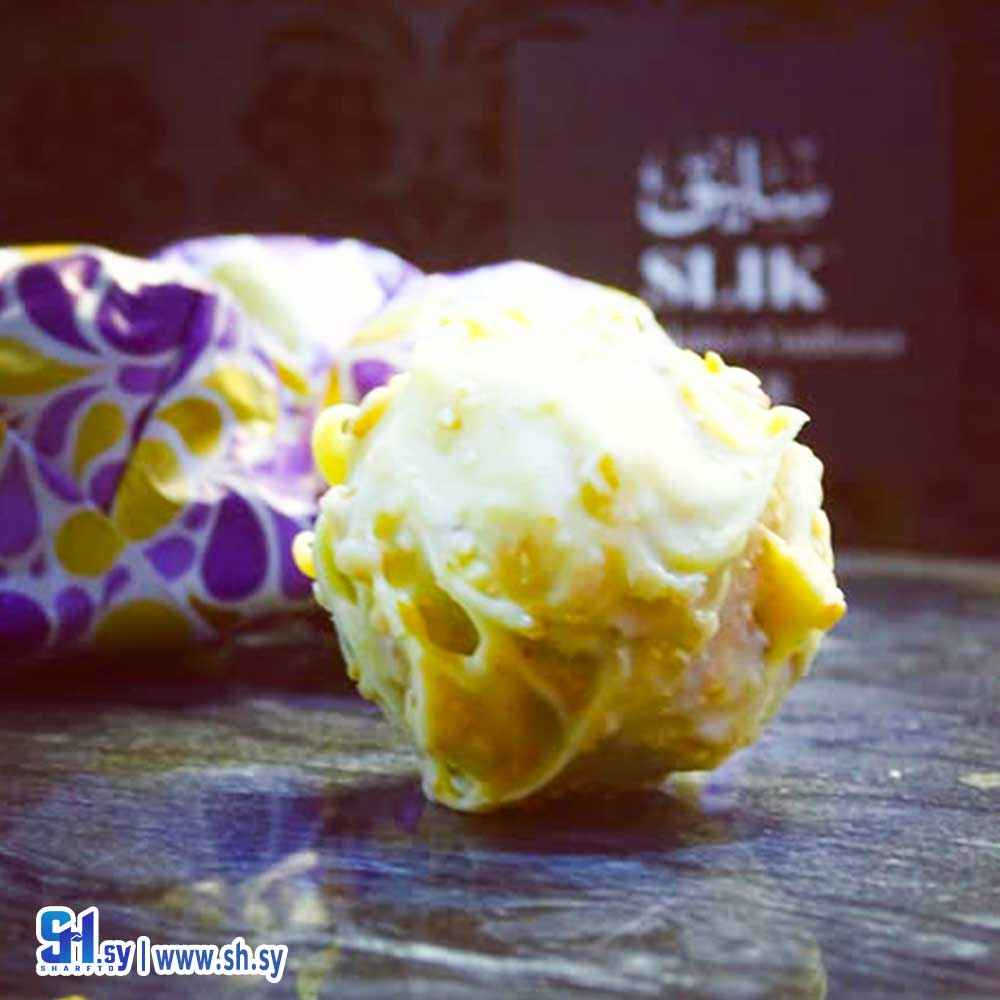 شوكولا الحليب مع حشوة حليب النستله (سكر نبات)