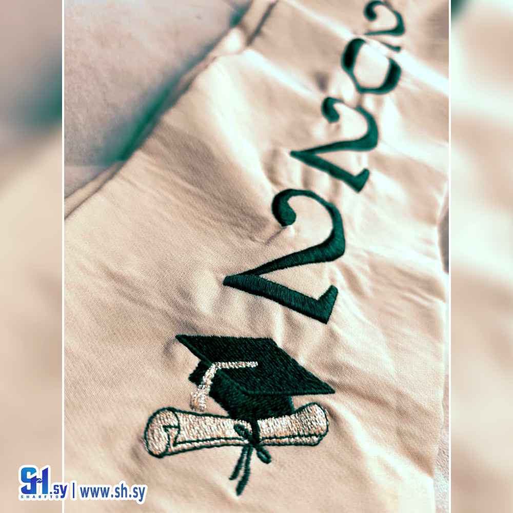 ملابس تخرج مطرزة (المتحدة للتطريز الالكتروني)