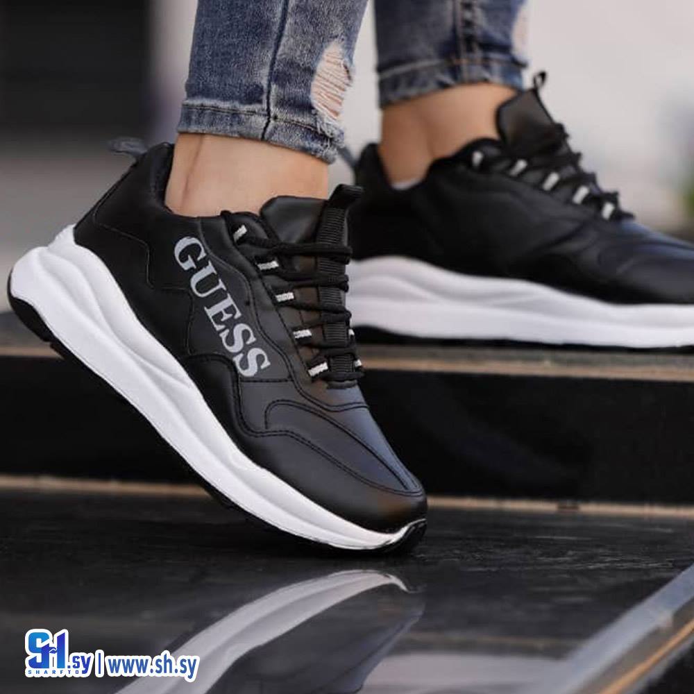 بوط نسائي موديلGUESS  نعل بروتان (أحذية دواس)