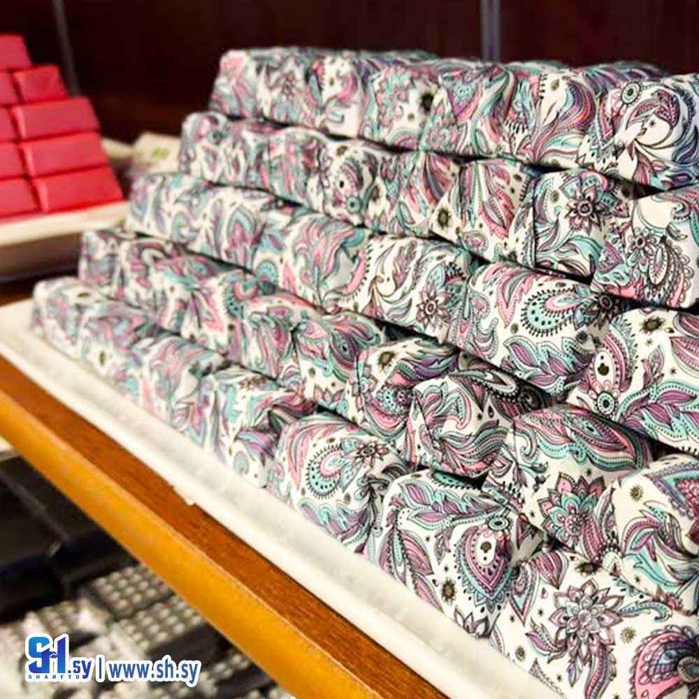 شوكولا الحليب مع كريمة الكندر الطرية (سكر نبات)