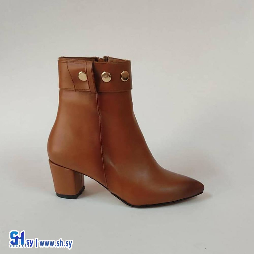 جزمة نسائية جلد (رامي لتجارة الأحذية)