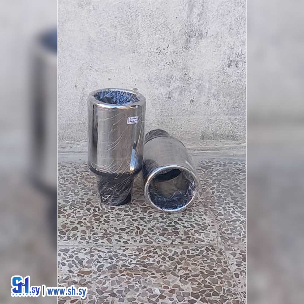 بفلة سيارة لون فضي ( منشأة عادل )