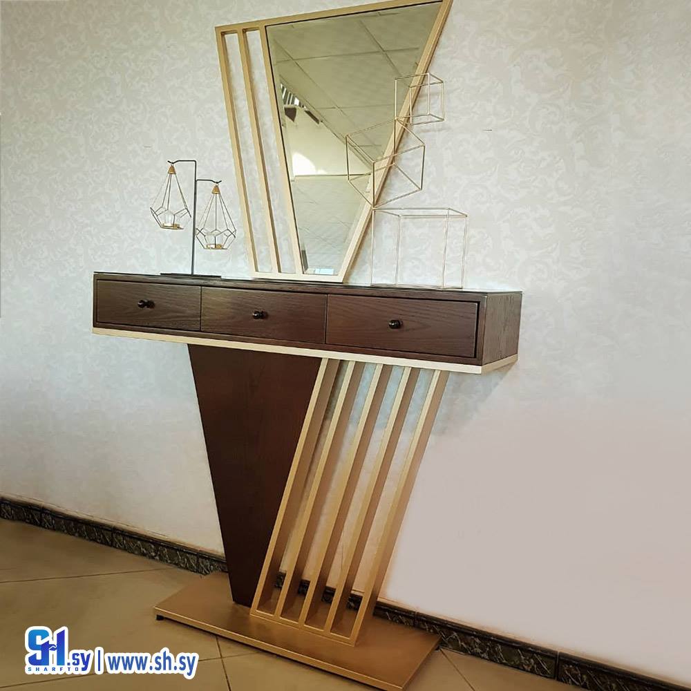 قنصل معدني هندسي (Paris home)