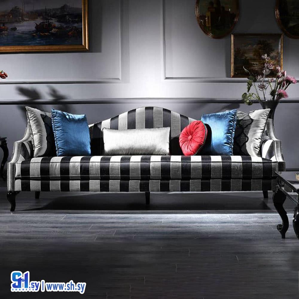 أريكة مخططة بالأبيض والأسود (مفروشات إينوس)