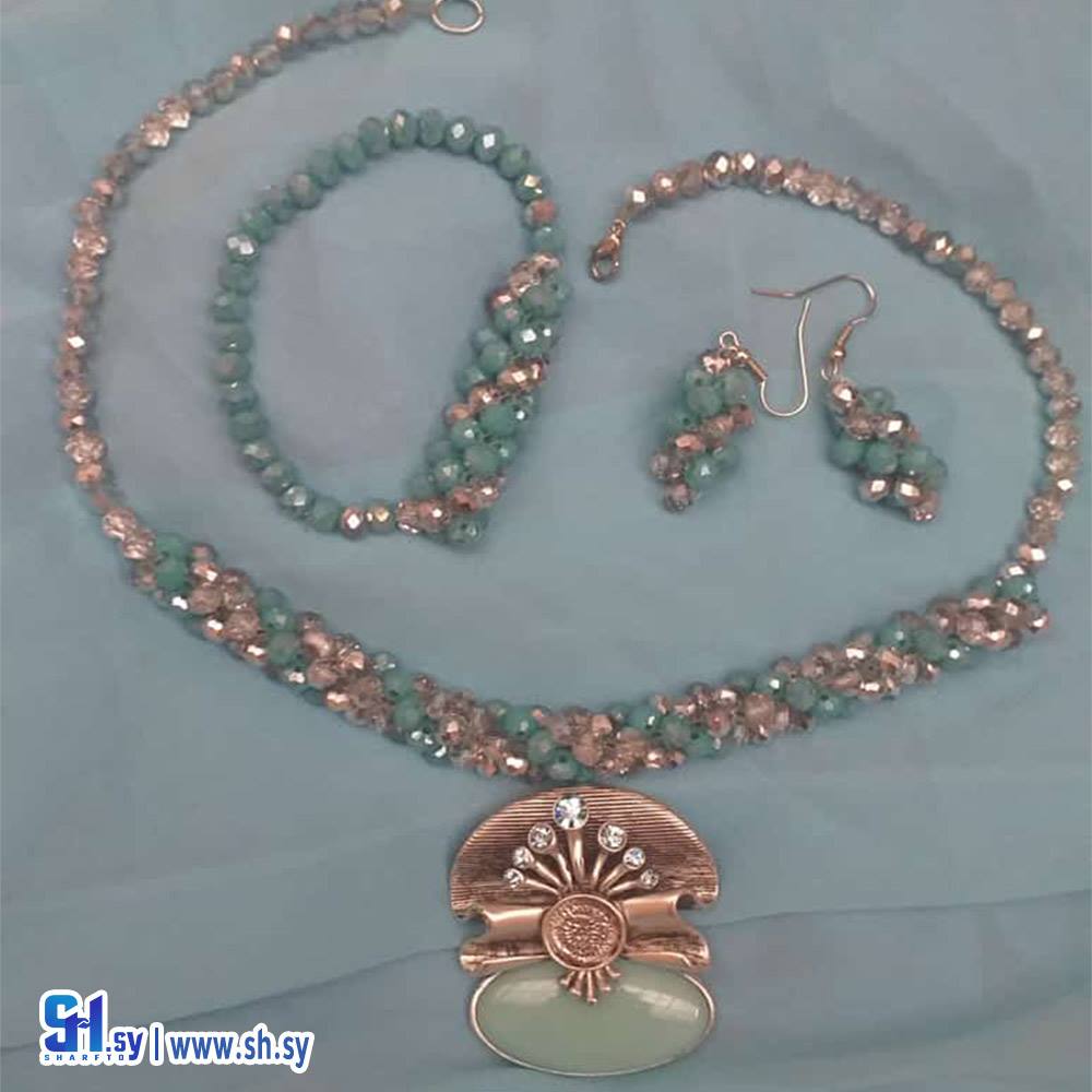 طقم إكسسوار بناتي (هاجر خباز)