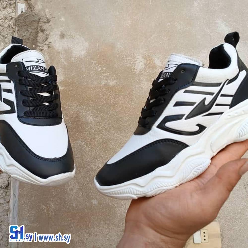 حذاء نسواني نعل نفاش طري وجه جلدية اديدس خياط ستروبل  (أحذية بيكو)