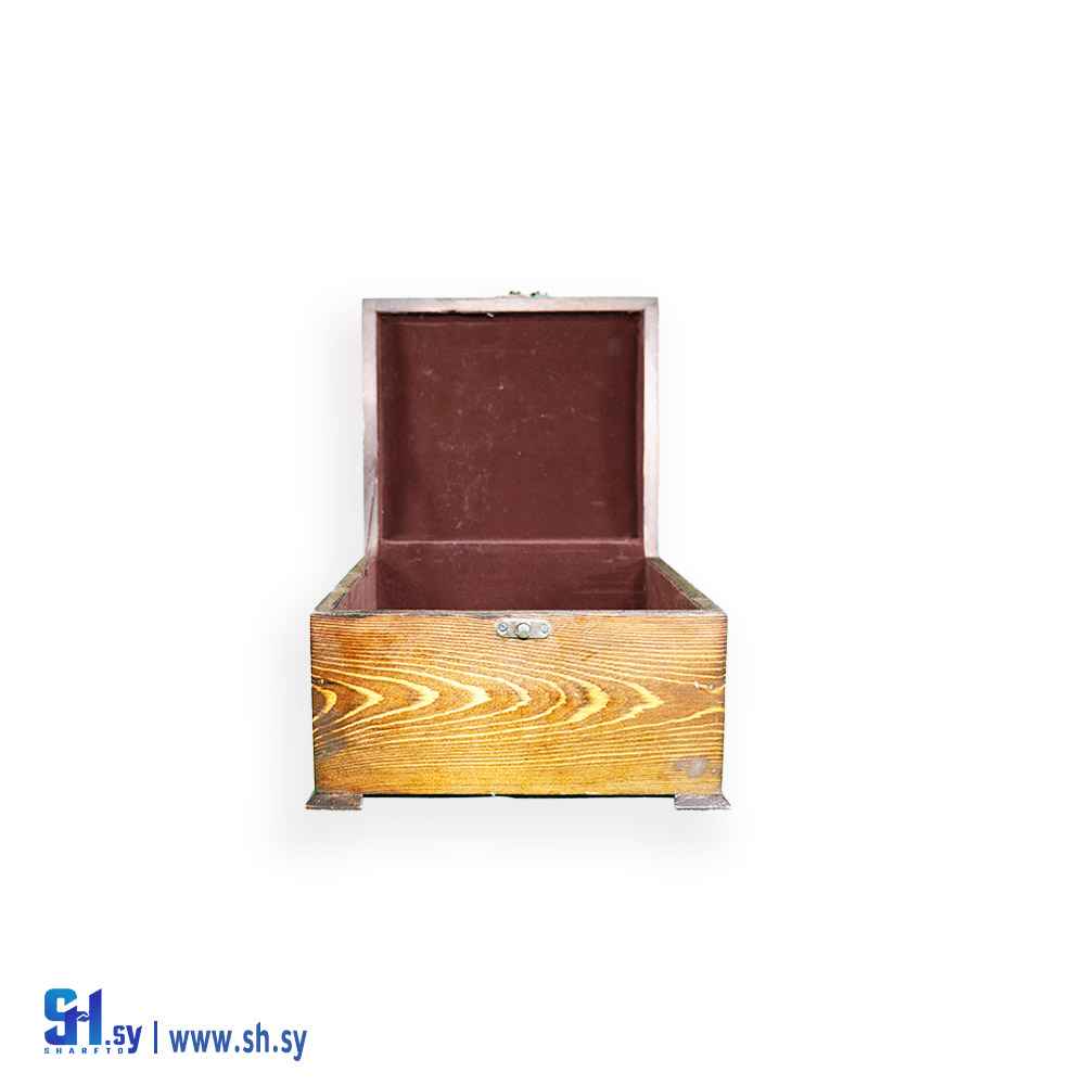 صندوق مجوهرات  (حاضنة دمر المركزية للفنون الحرفية)