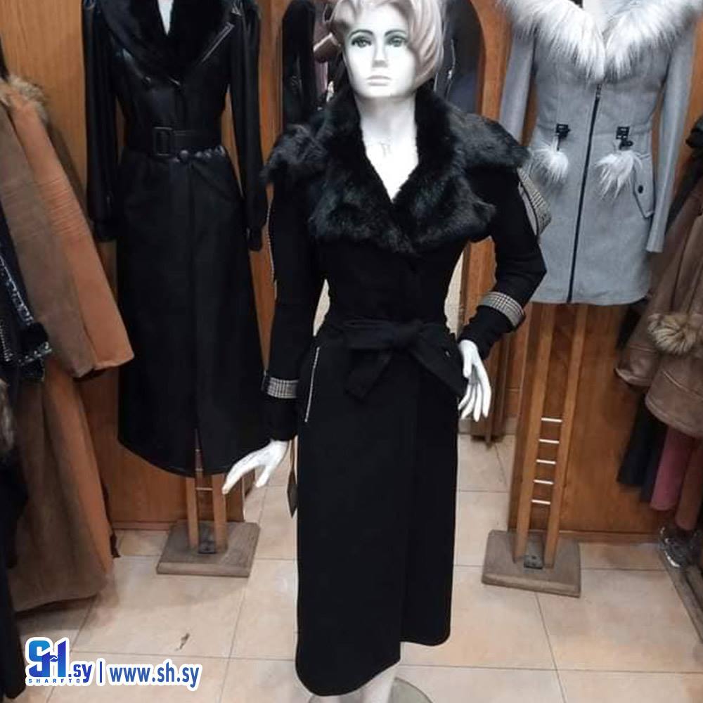 مانطو نسائي جوخ مع فرو (معاطف عامر)