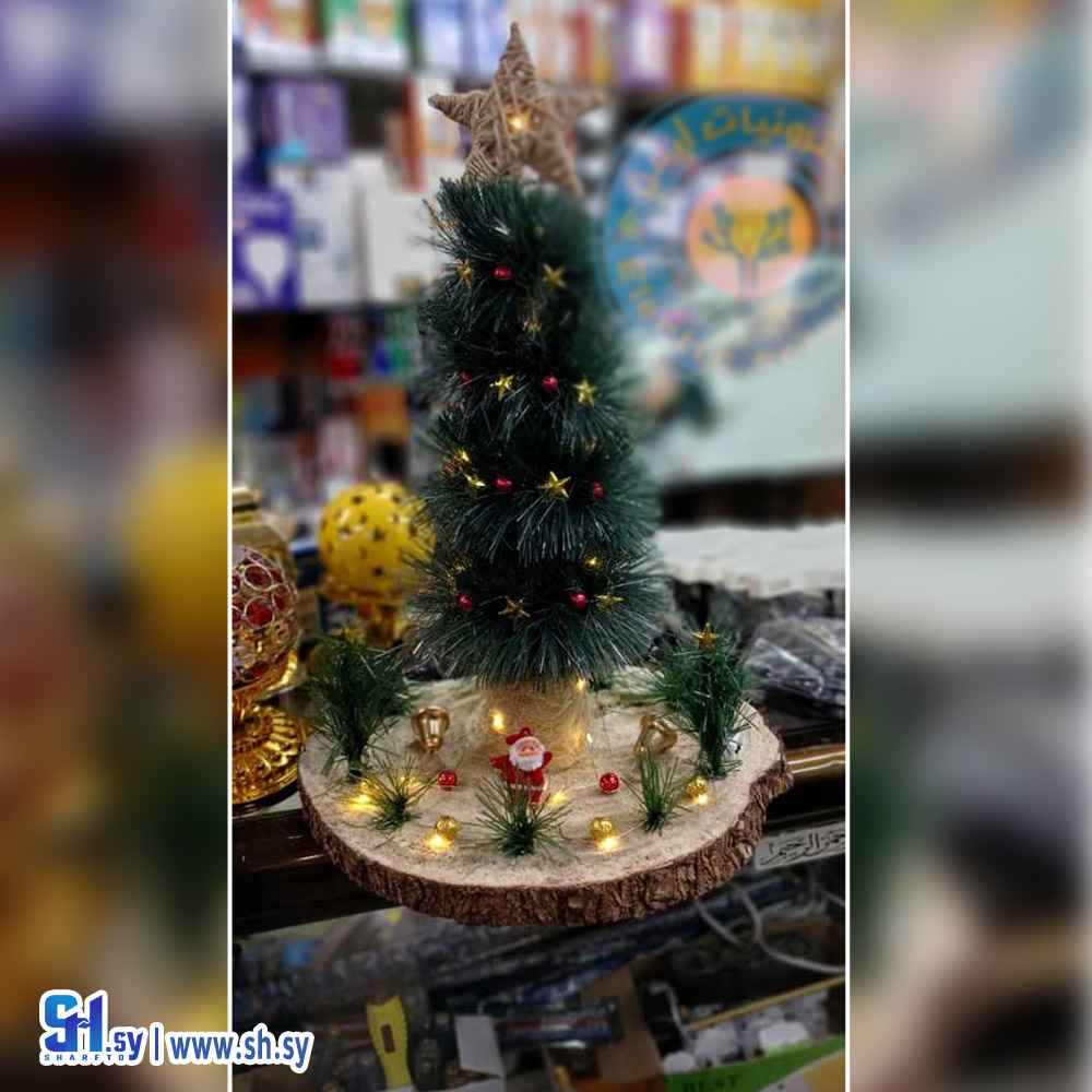 شجرة كريسمس صناعية لزينة (الكترونيات أيمن)