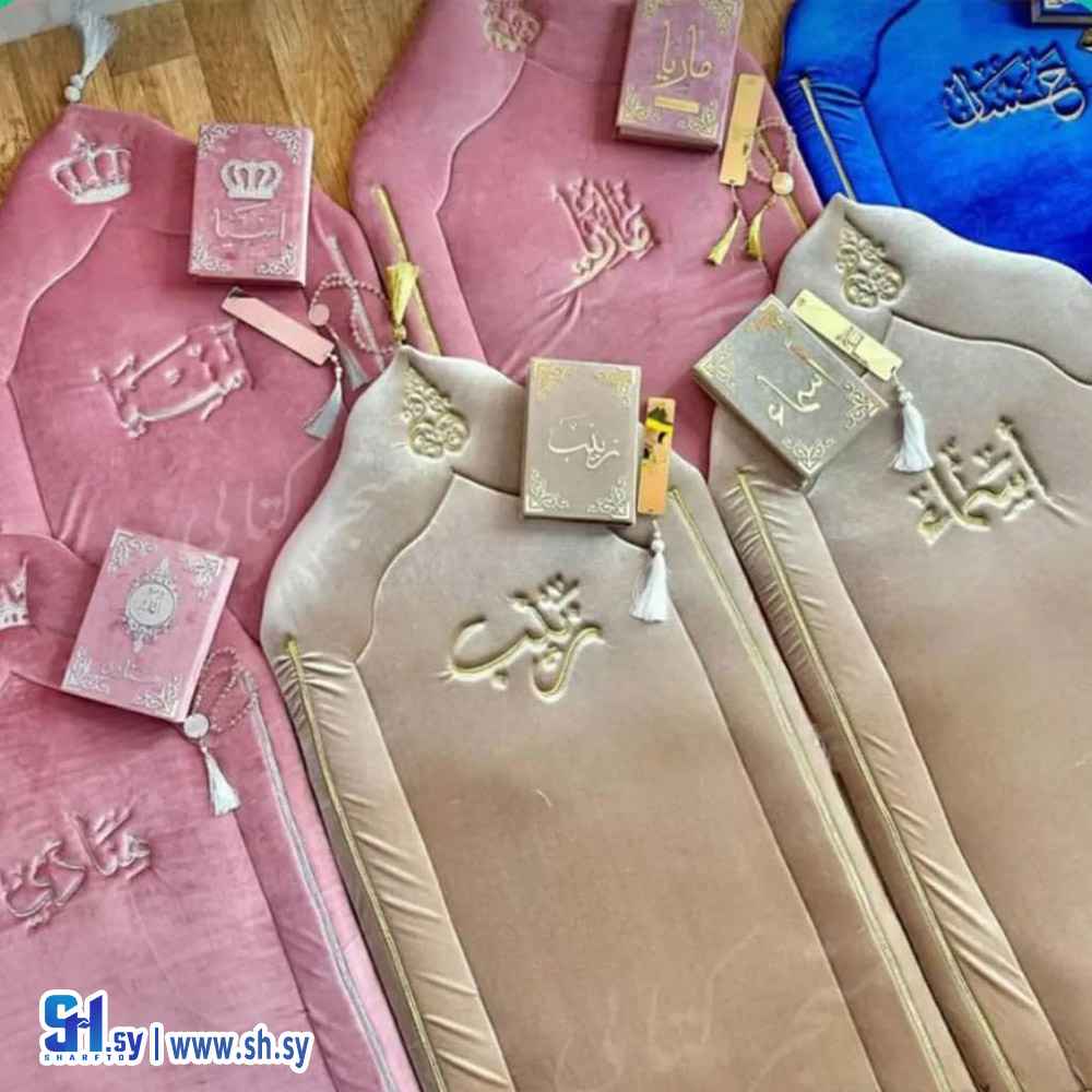 التطريز على سجادة الصلاة (المتحدة للتطريز الالكتروني)