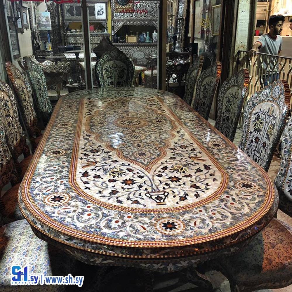 طاولة طعام شغل معشق (عصام الحلبي)