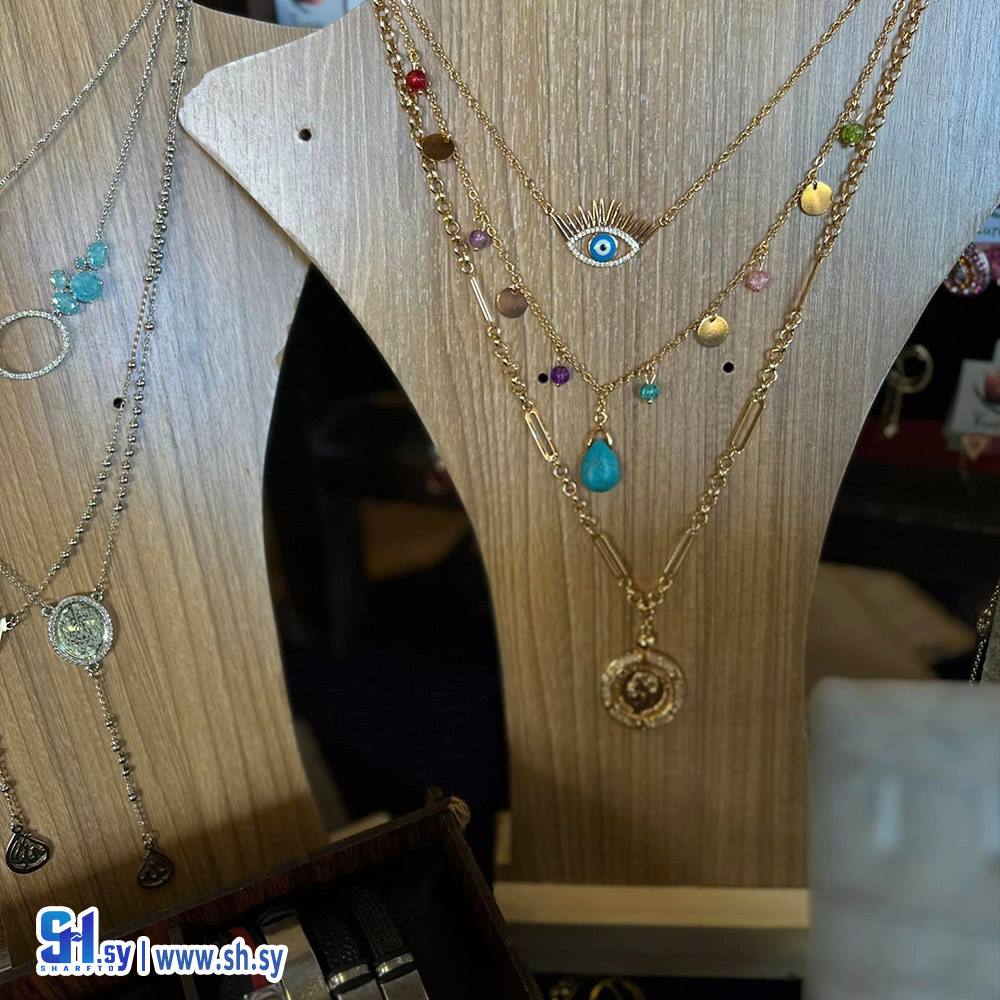 قلادة العين (فلوتورا)