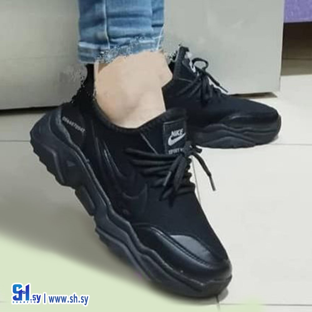 حذاء نسائي نايك جاكار  (جي ام تي)