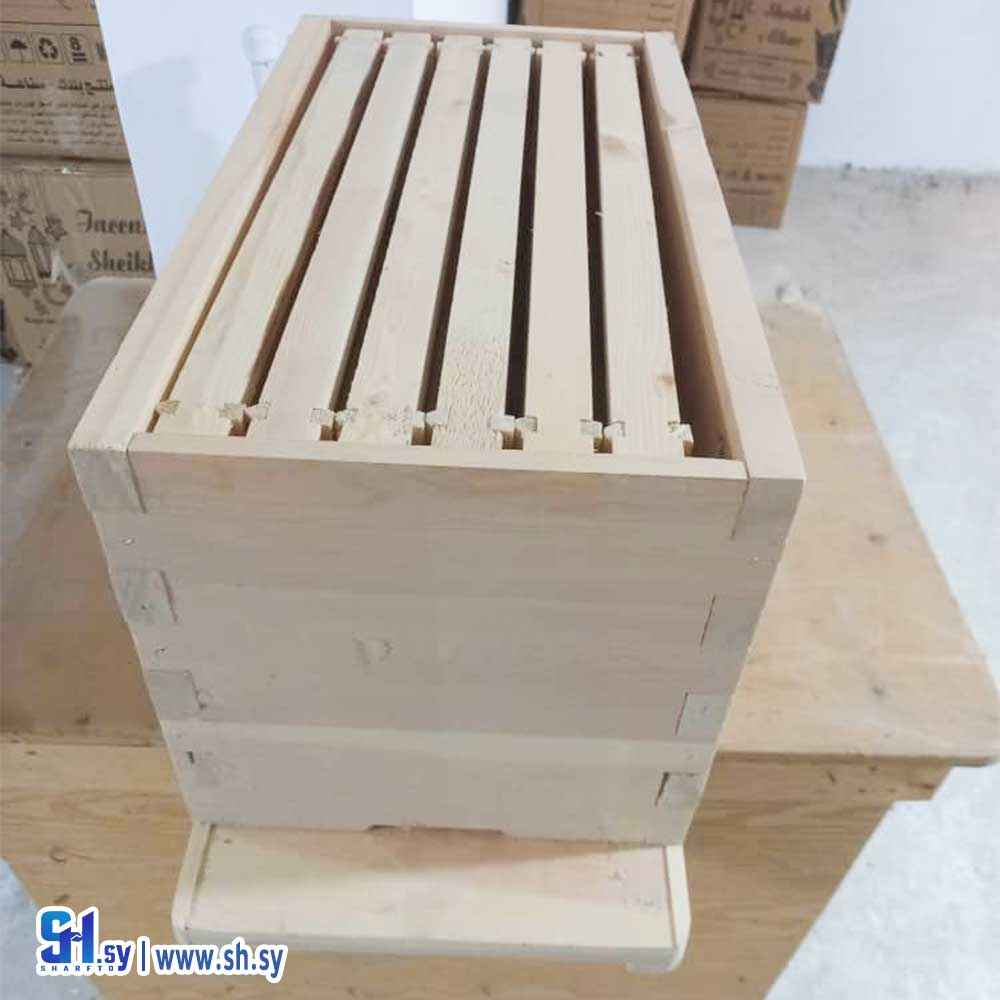 صندوق خشبي ( عجاج للأخشاب )