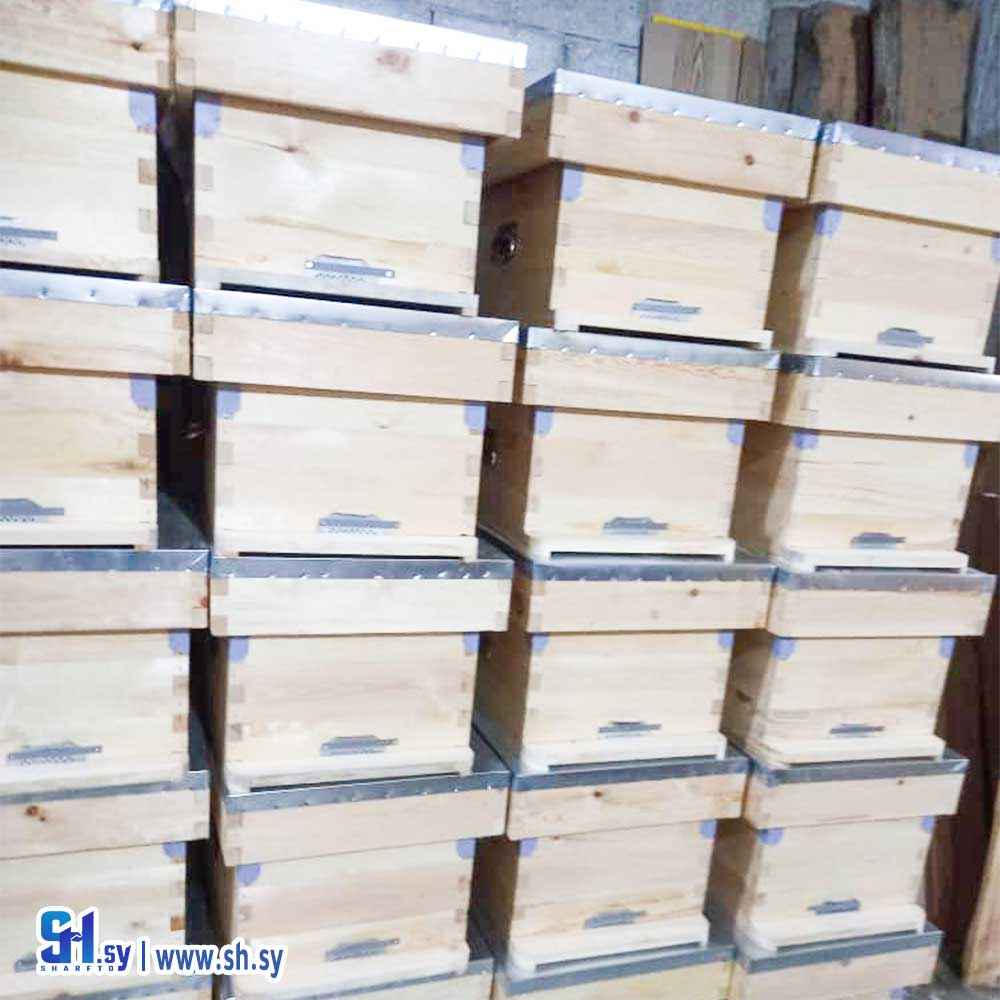 صناديق خشبية ( عجاج للأخشاب )